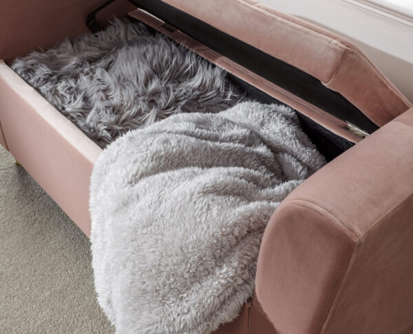 GENWINBLP-Genoa-Window-Seat-Plush-Blush-Pink-Sep20-DTL-01