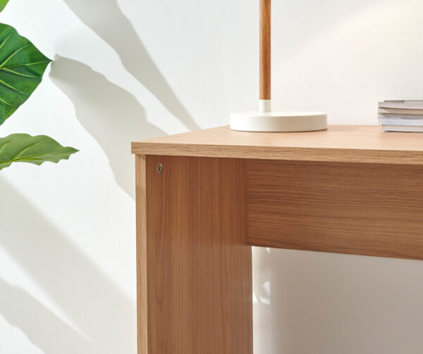 PIRDSKOAK-Piro-Desk-Oak-Jul21-DTL-02