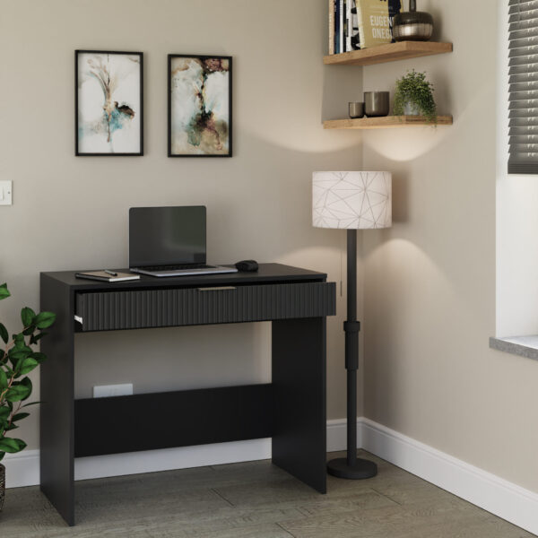RANDSKBLK-DESK-0624-RMS-02 ISO OPEN (1)