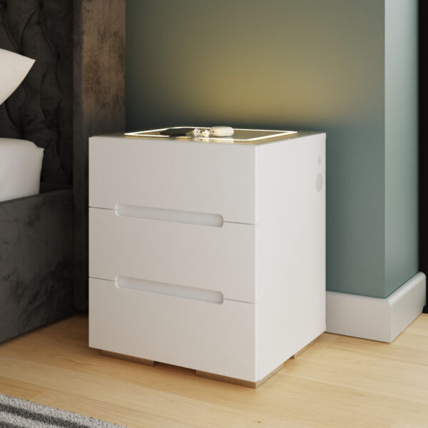 RIL3DBWHT-RILEY BEDSIDE-05-25-RMS09